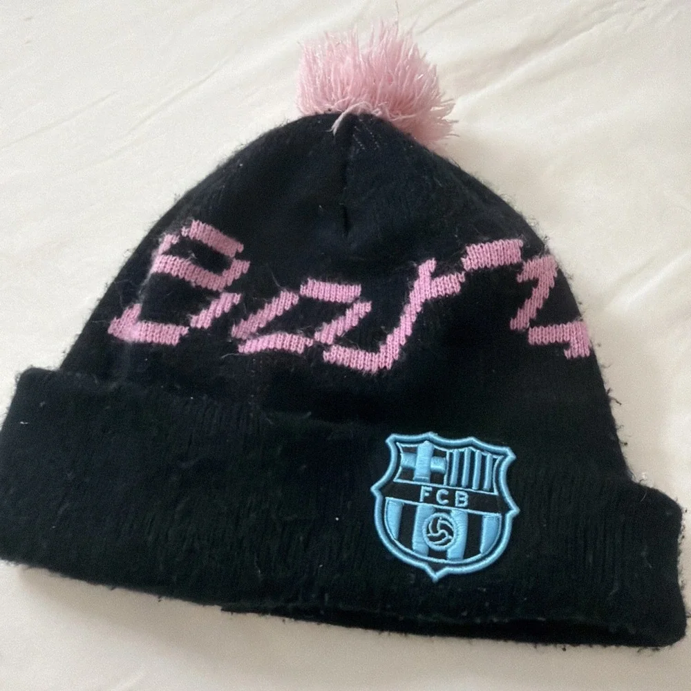 FANINK FC BARCELONA UNISEX ADULT KNIT BEANIE HAT OSFM Warm Winter Beanie Hat Cap